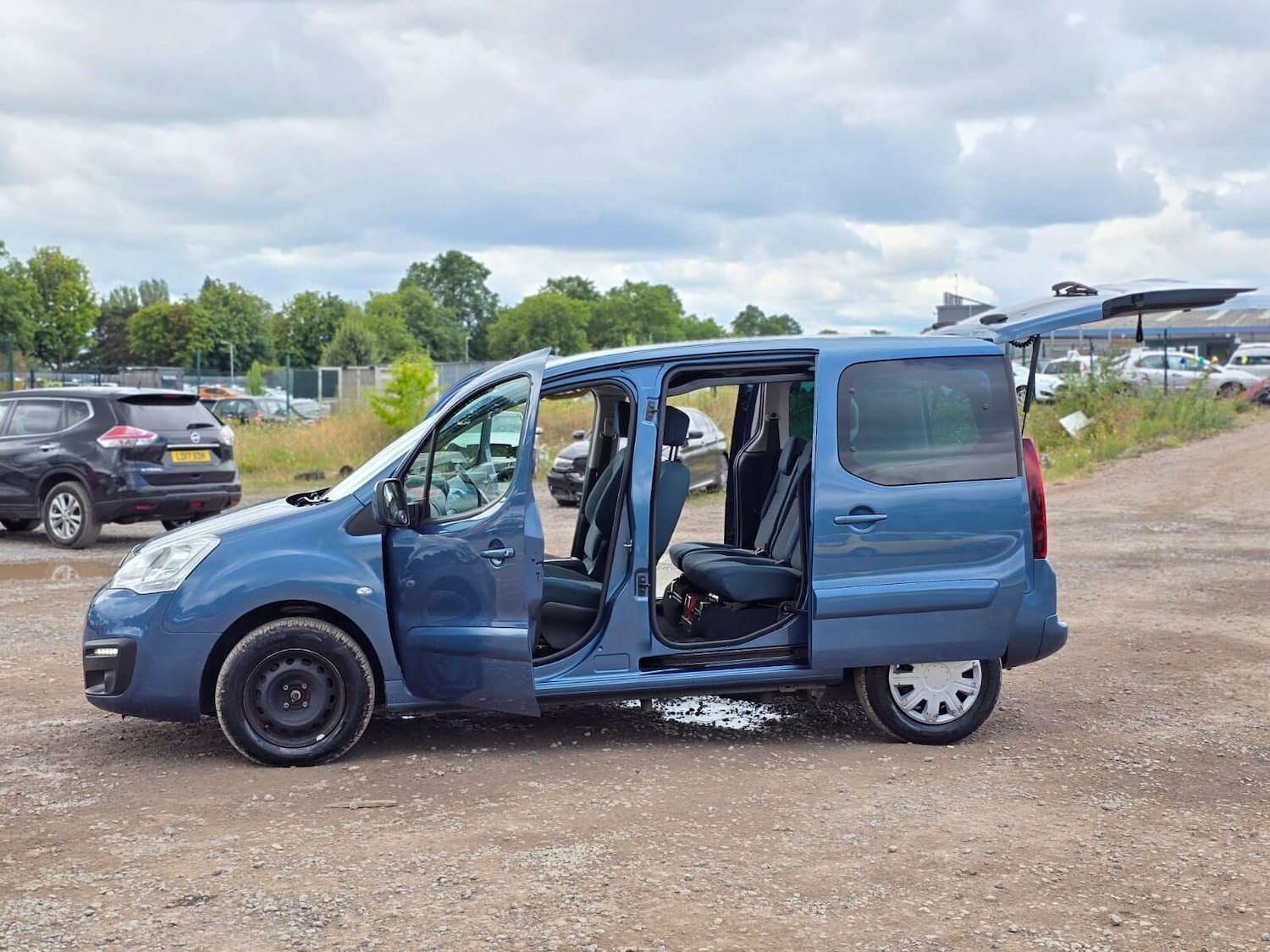 Vehicle 10
