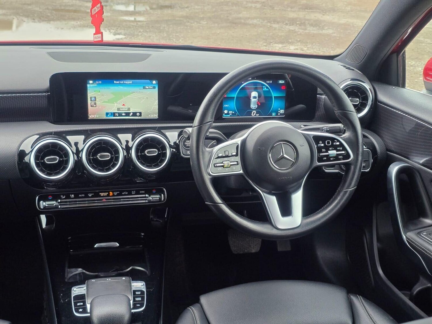 Used Mercedes-Benz A-Class 2018 for sale - 76211442: Photo 27