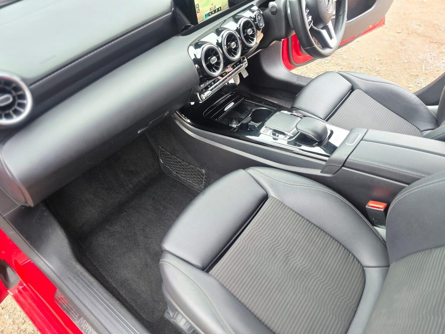 Used Mercedes-Benz A-Class 2018 for sale - 76211442: Photo 43