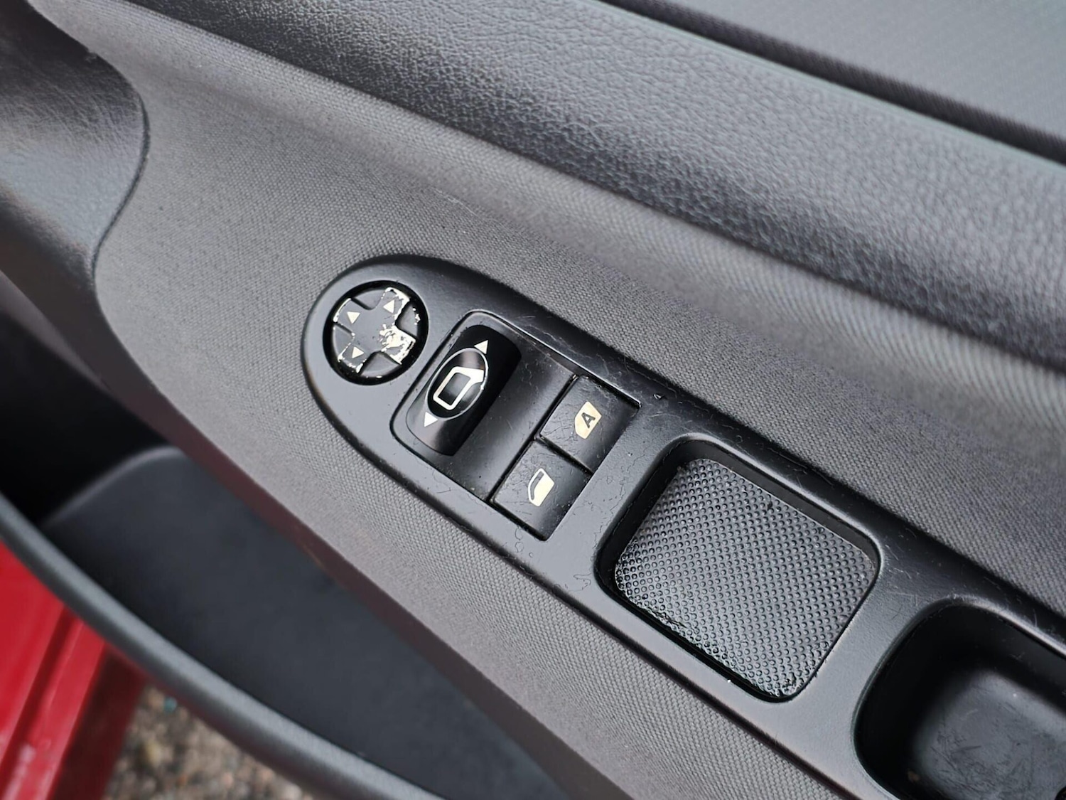 Used Peugeot 207 2011 for sale - 78125033: Photo 22