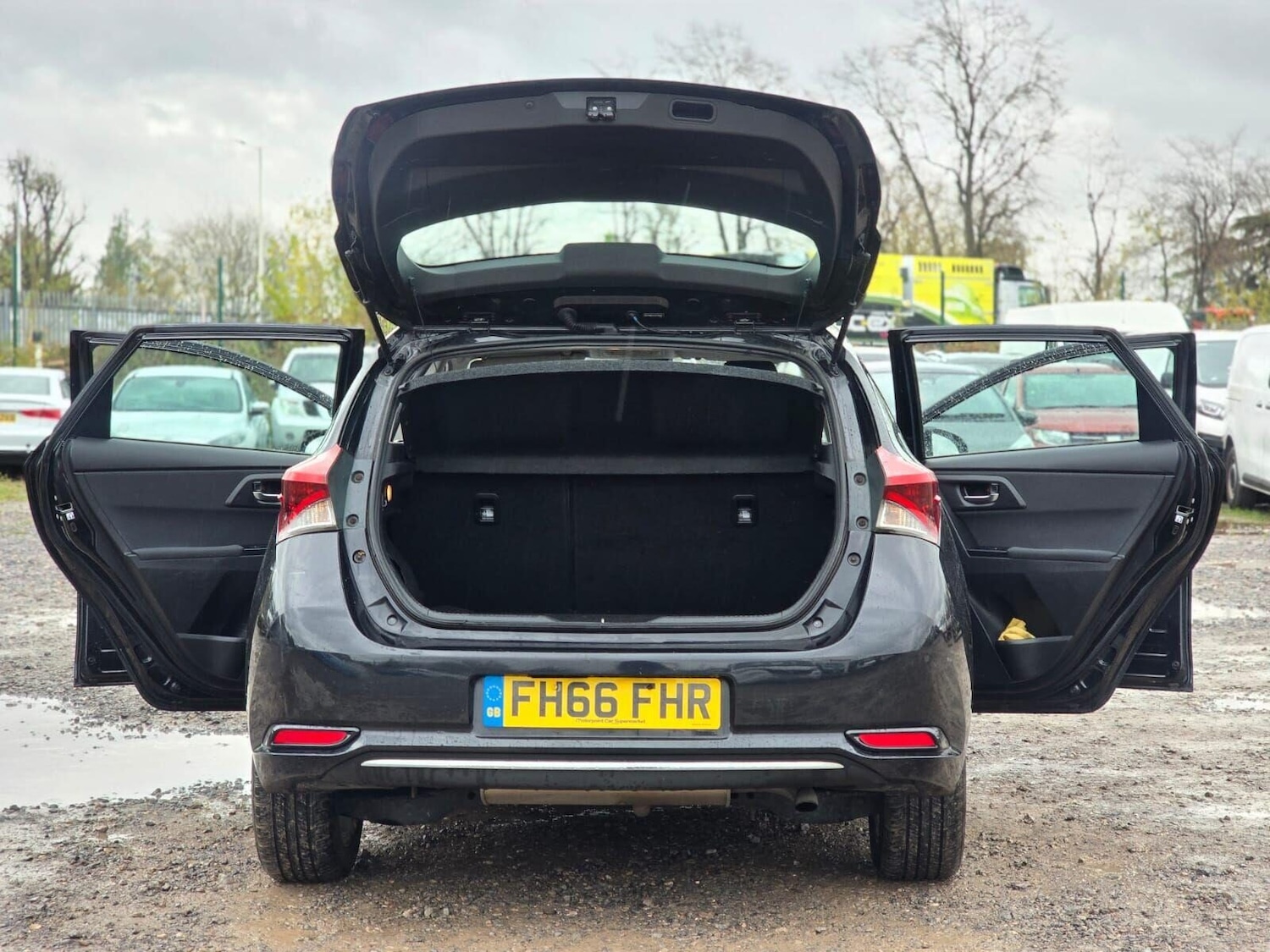 Used Toyota Auris 2016 for sale - 76469390: Photo 29