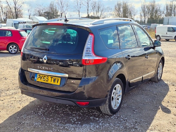 Used Renault Grand Scenic 2015 for sale - 75425661: Photo 14