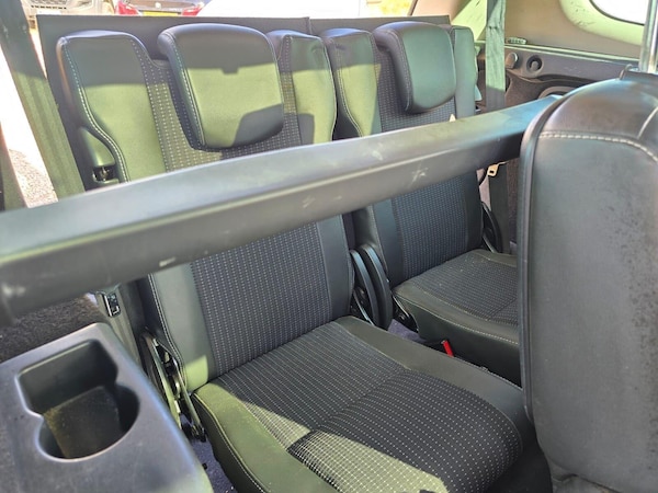 Used Renault Grand Scenic 2015 for sale - 75425661: Photo 25