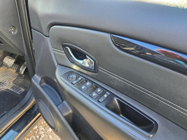 Used Renault Grand Scenic 2015 for sale - 75425661: Photo 33