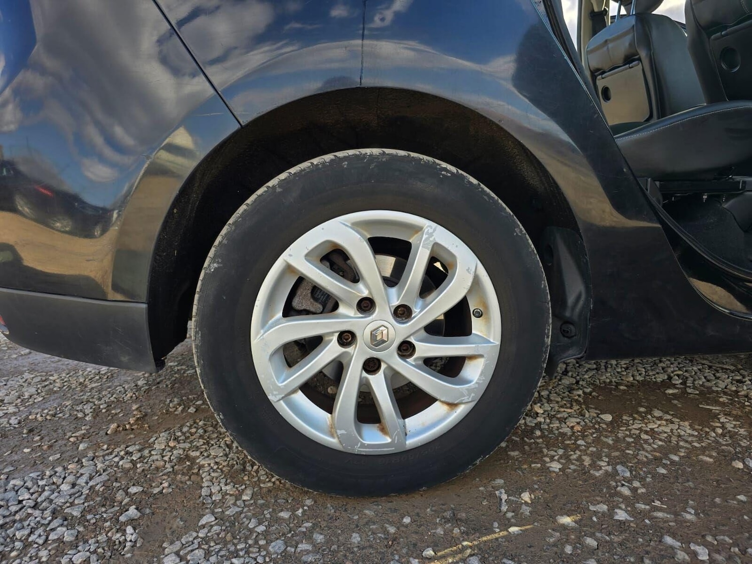 Vehicle 34