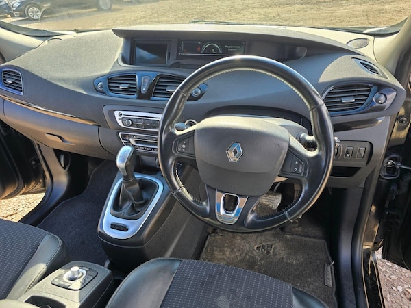 Used Renault Grand Scenic 2015 for sale - 75425661: Photo 64