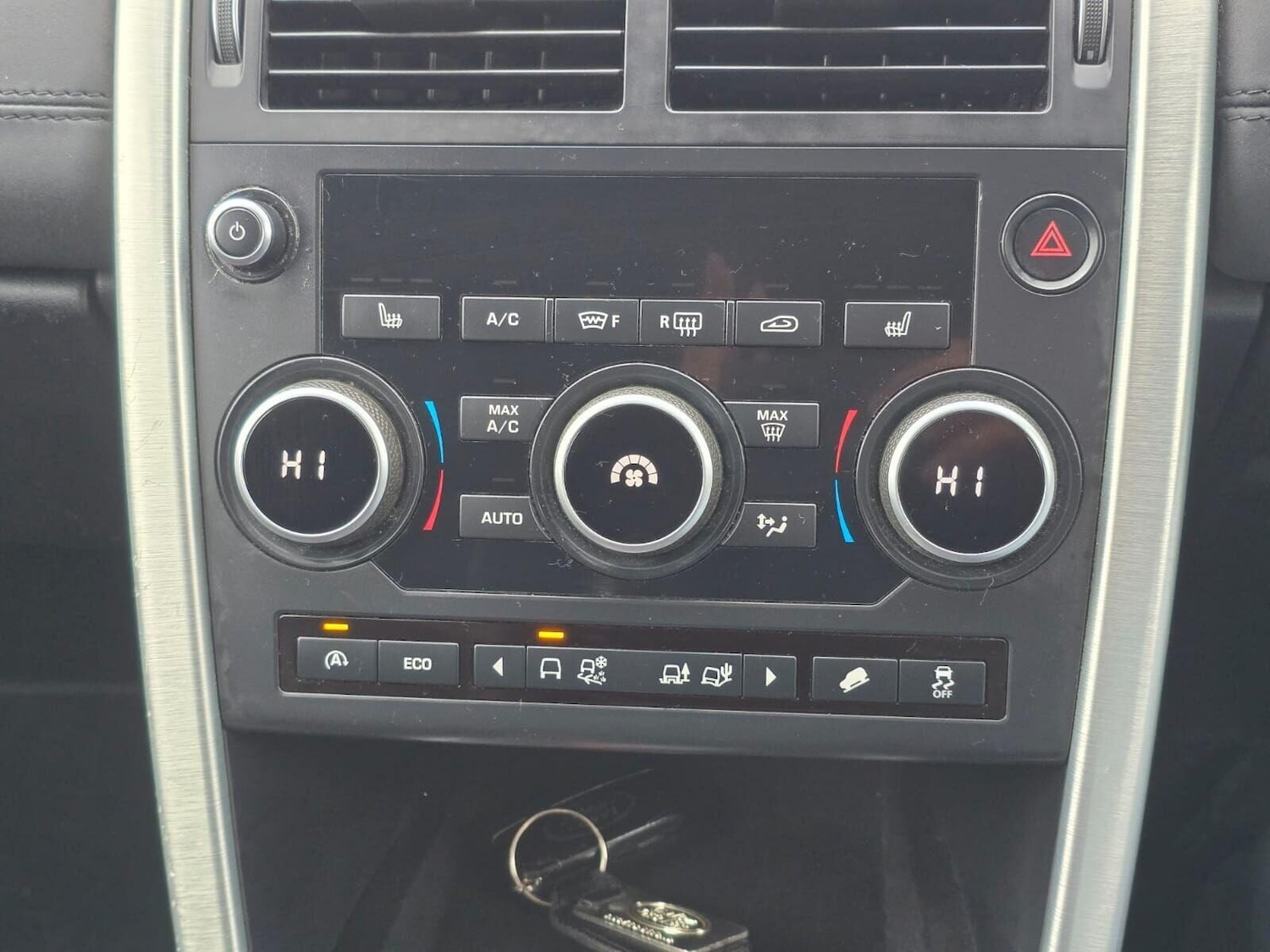 Used Land Rover Discovery Sport 2015 for sale - 76961687: Photo 38