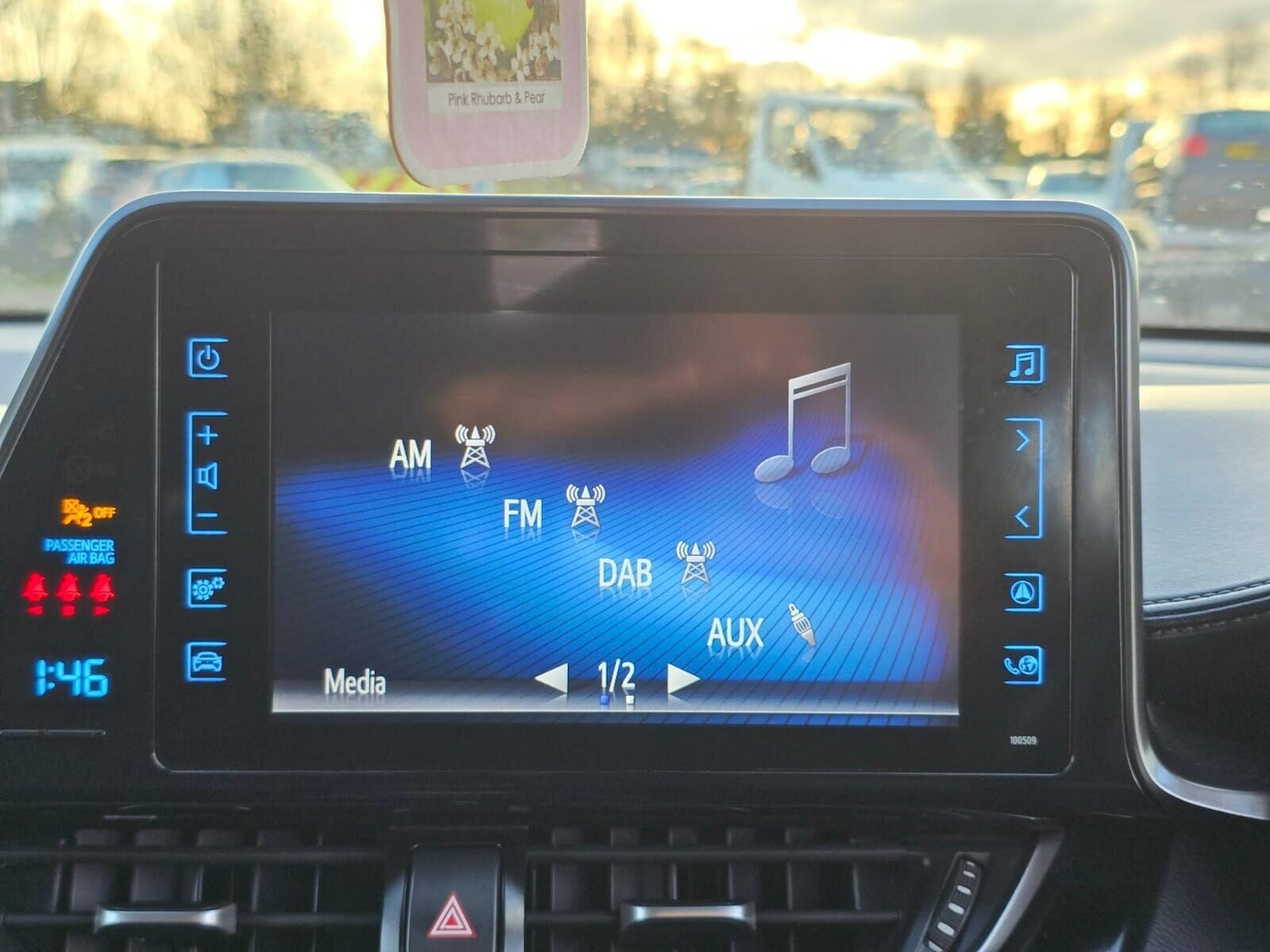 Used Toyota C-HR 2018 for sale - 76778159: Photo 31