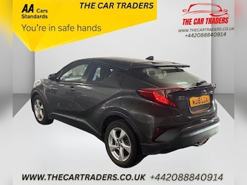 Used Toyota C-HR 2018 for sale - 76778159: Photo