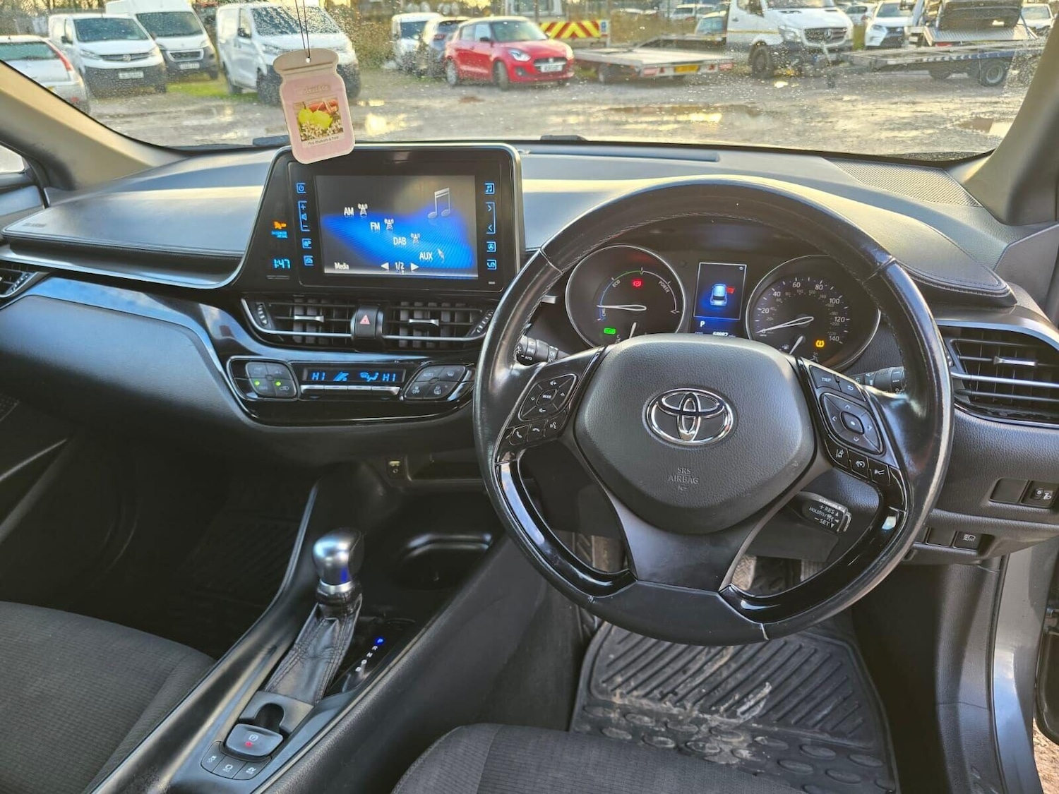 Used Toyota C-HR 2018 for sale - 76778159: Photo 59