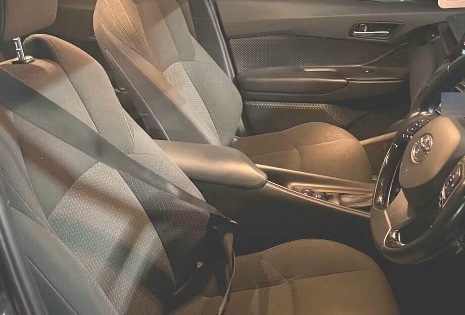 Used Toyota C-HR 2018 for sale - 76778159: Photo 6