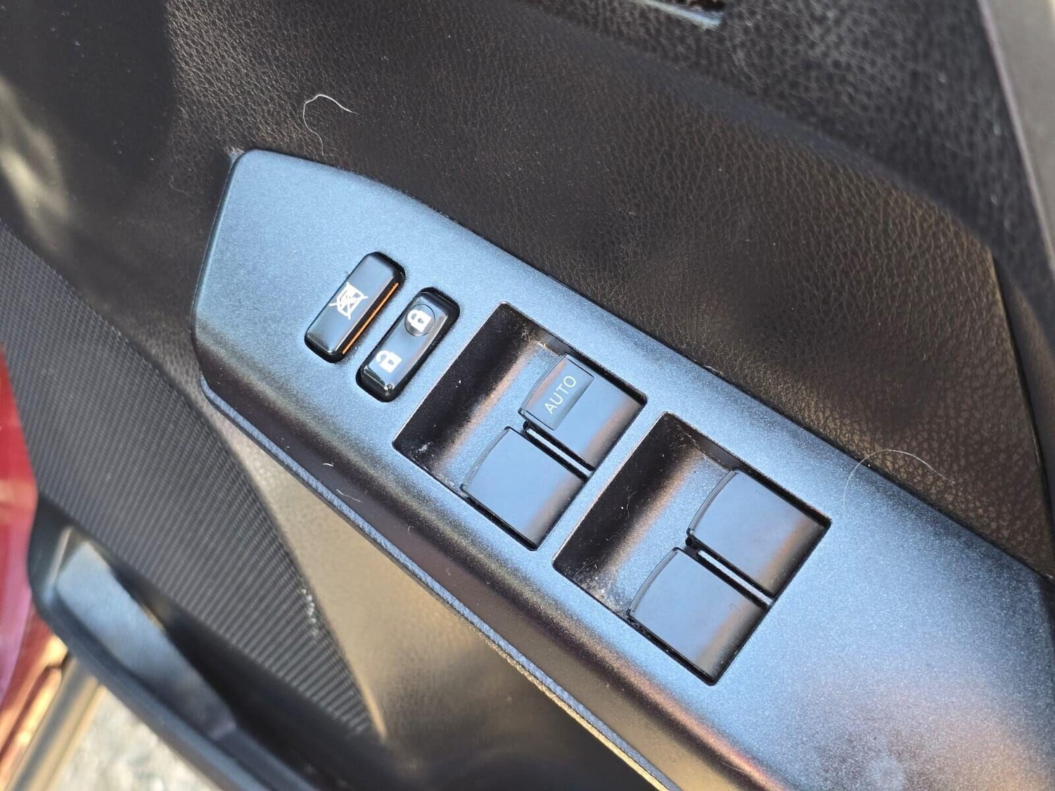 Used Toyota RAV4 2016 for sale - 76653858: Photo 62