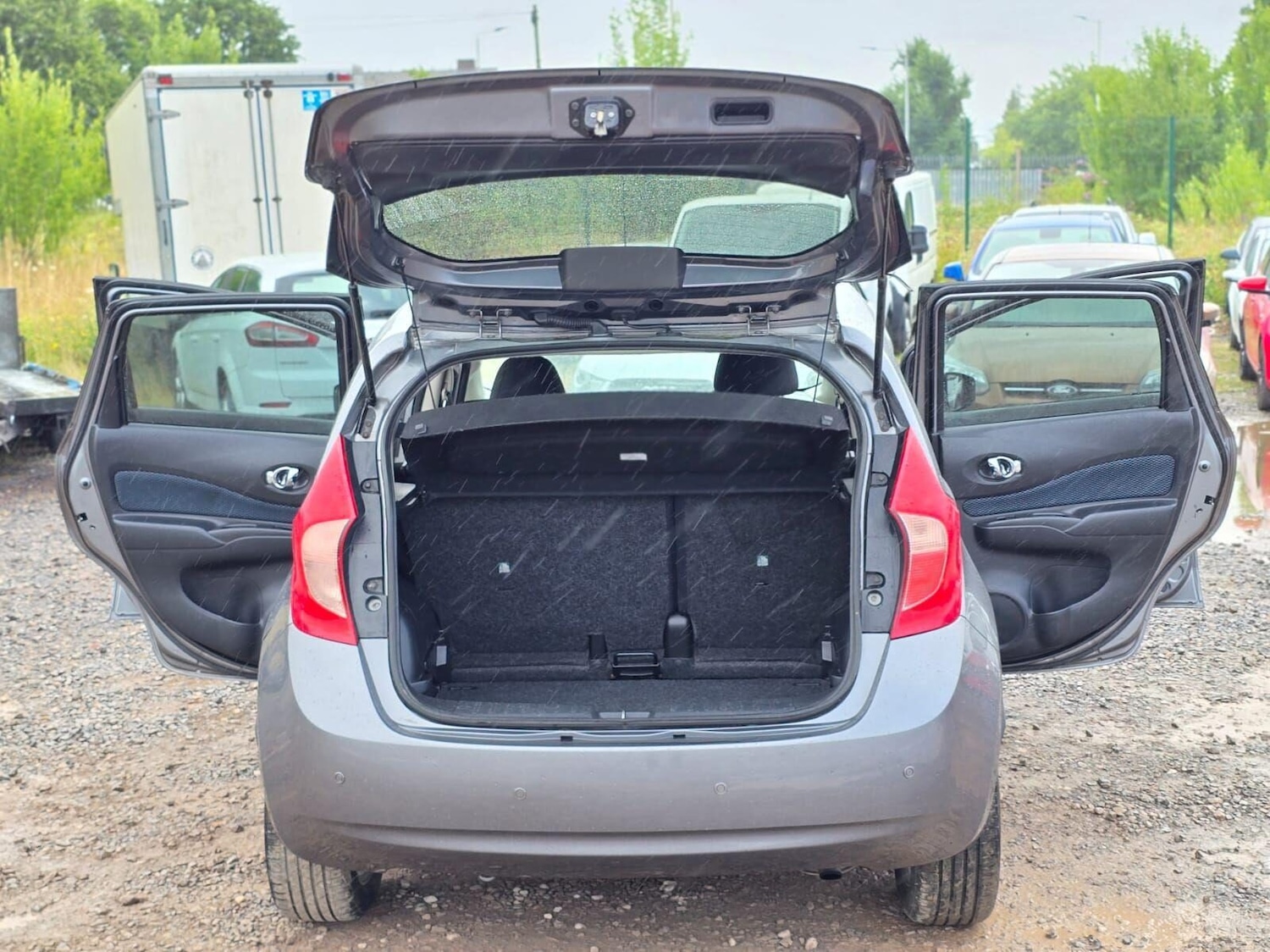 Vehicle 28