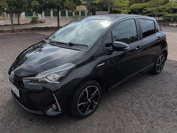 Used Toyota Yaris 2018 for sale - 75694189: Photo