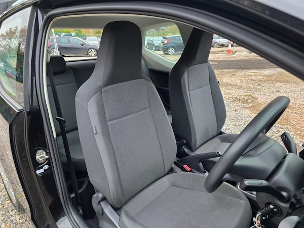 Used Volkswagen up! 2014 for sale - 75426327: Photo 36