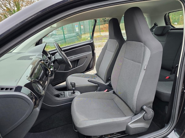 Used Volkswagen up! 2014 for sale - 75426327: Photo 43