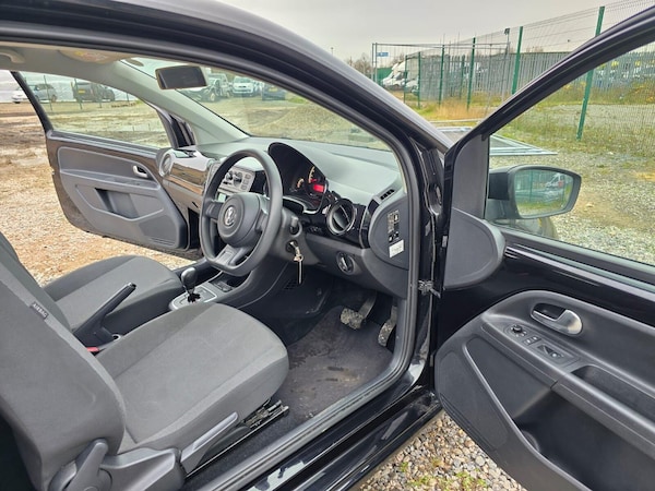 Used Volkswagen up! 2014 for sale - 75426327: Photo 9