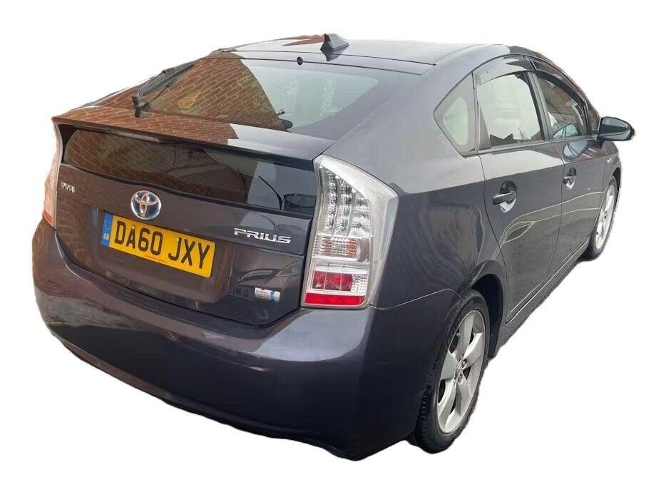 Used Toyota Prius 2010 for sale - 78015906: Photo 4