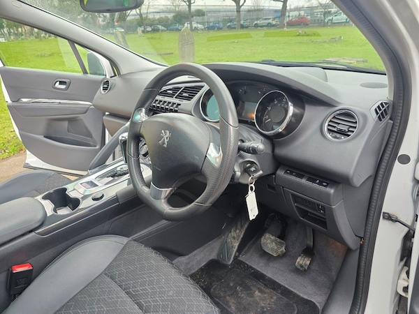 Used Peugeot 3008 2016 for sale - 75426104: Photo 25