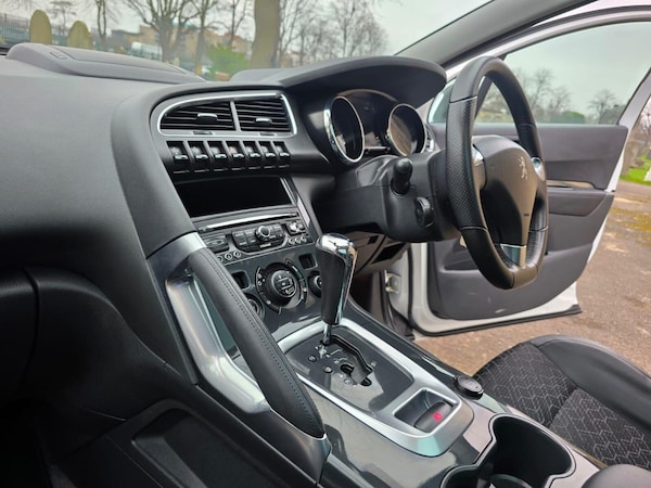 Used Peugeot 3008 2016 for sale - 75426104: Photo 26