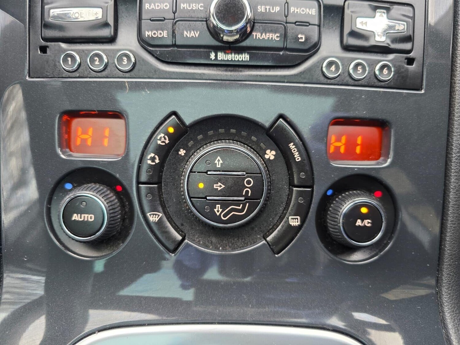 Vehicle 28