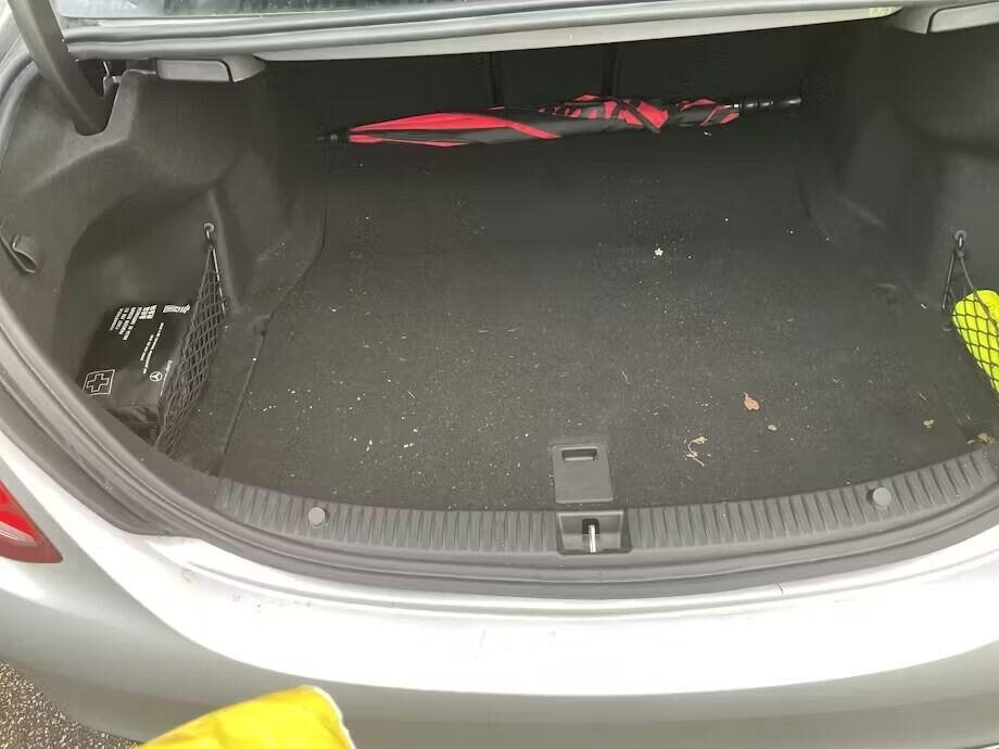 Used Mercedes-Benz C Class 2014 for sale - 76783108: Photo 8