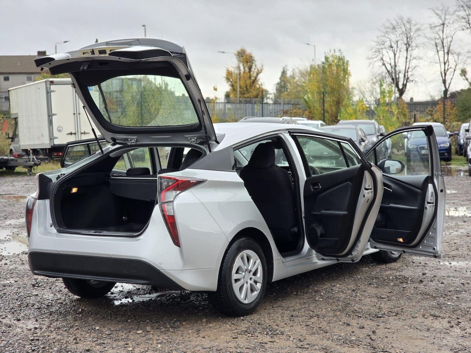 Used Toyota Prius 2016 for sale - 76553802: Photo 17