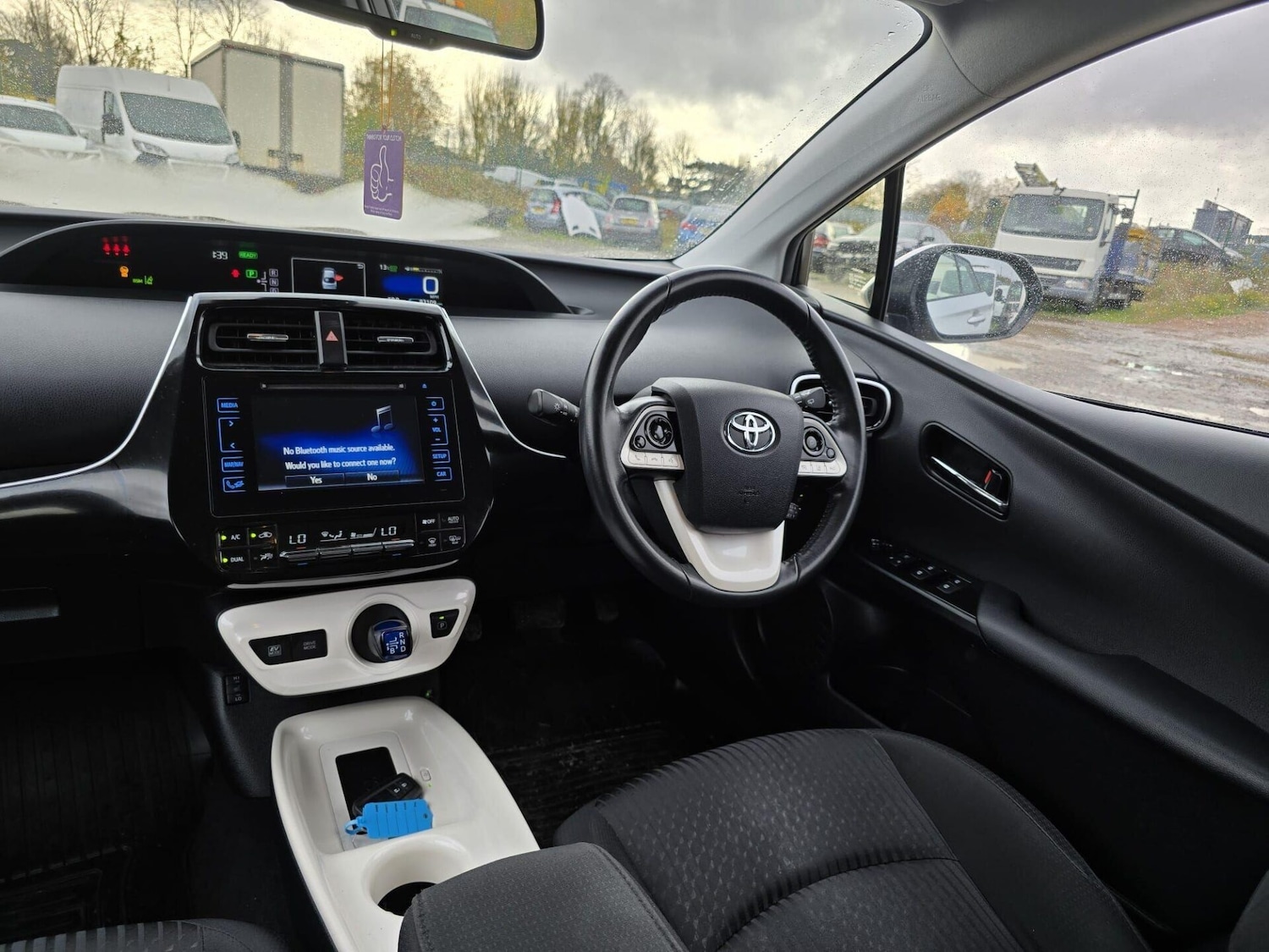 Used Toyota Prius 2016 for sale - 76553802: Photo 20