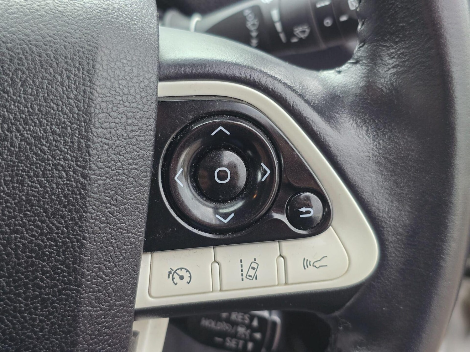 Used Toyota Prius 2016 for sale - 76553802: Photo 29