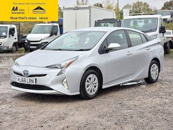 Used Toyota Prius 2016 for sale - 76553802: Photo