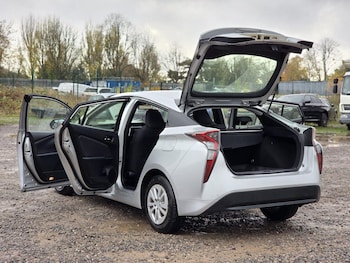 Used Toyota Prius 2016 for sale - 76553802: Photo