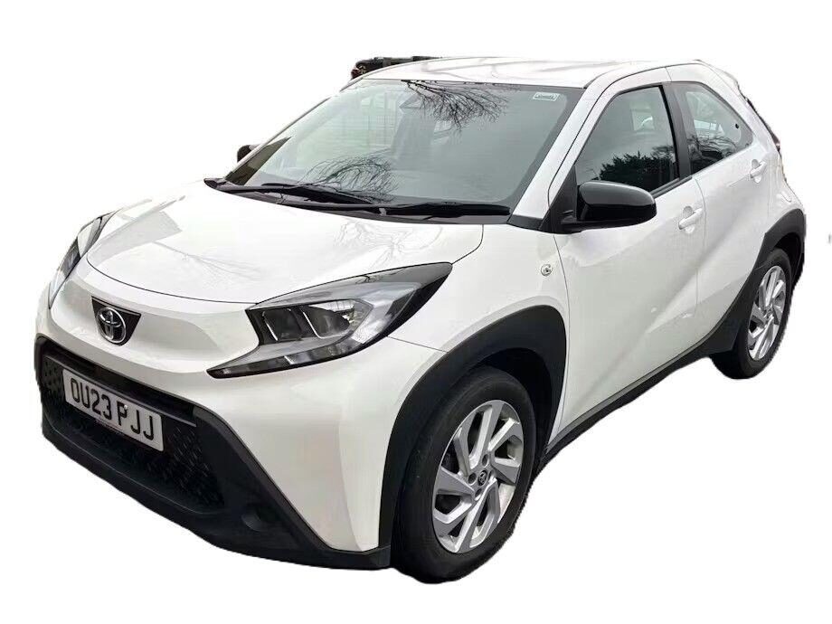 Used Toyota Aygo X 2023 for sale - 77628881: Photo 2