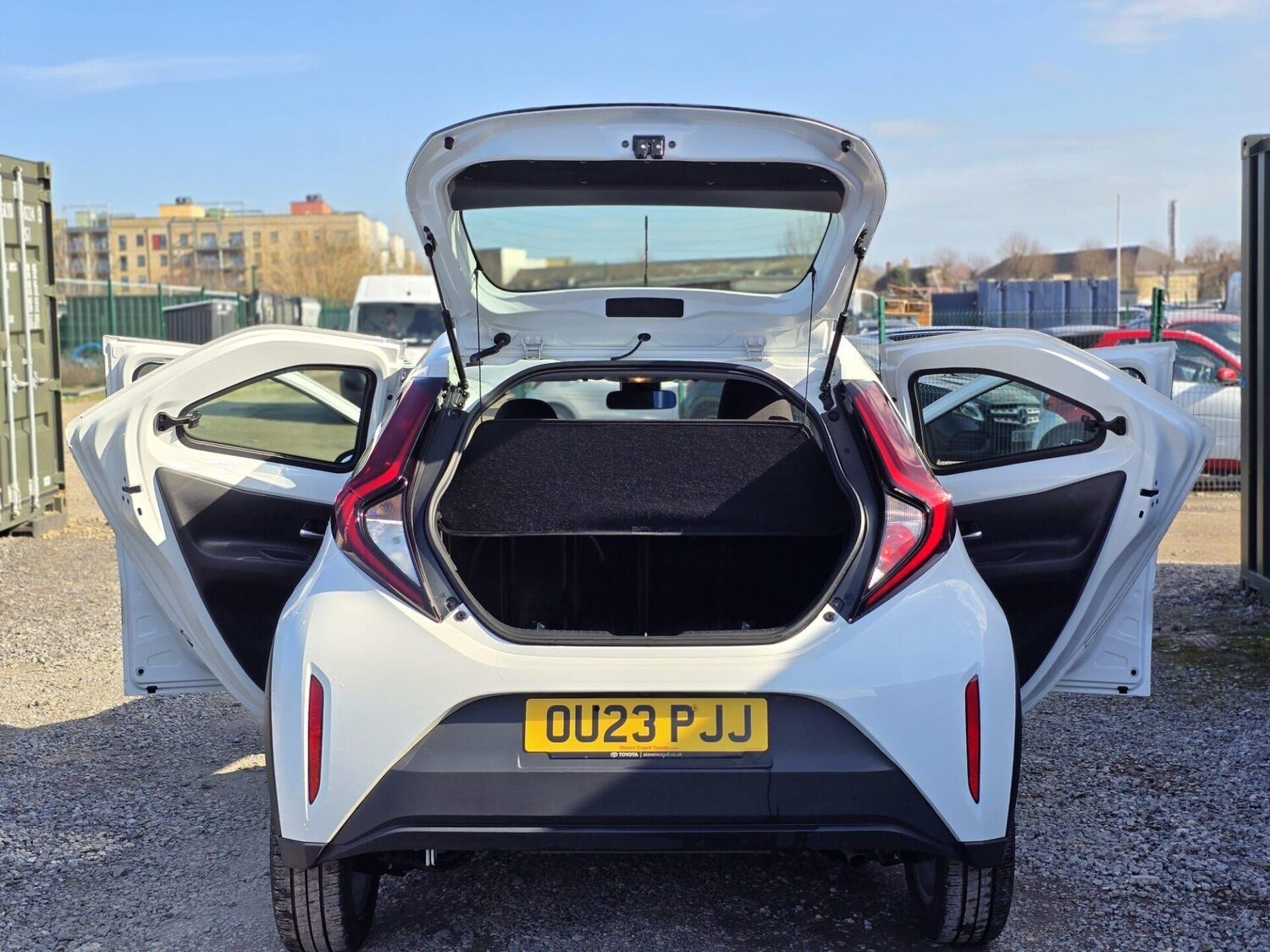 Used Toyota Aygo X 2023 for sale - 77628881: Photo 33