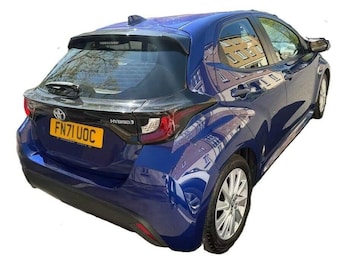 Used Toyota Yaris 2021 for sale - 78484057: Photo