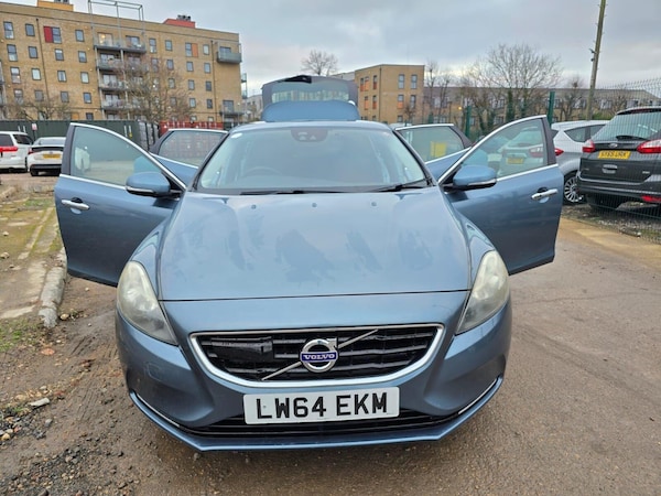 Used Volvo V40 2014 for sale - 75426402: Photo 7