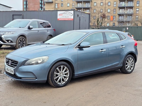 Used Volvo V40 2014 for sale - 75426402: Photo 9