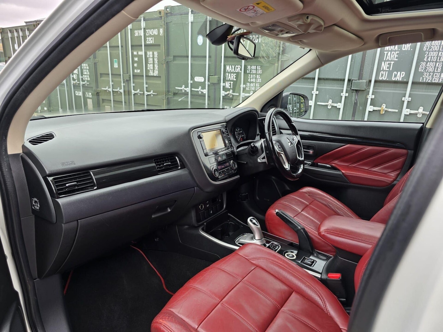 Used Mitsubishi Outlander 2016 for sale - 77533832: Photo 22