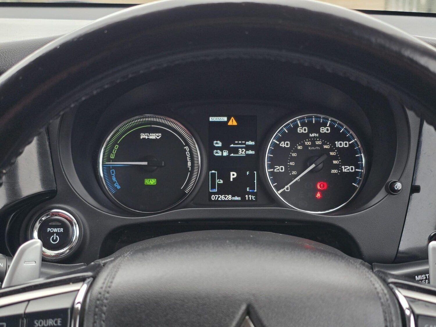 Used Mitsubishi Outlander 2016 for sale - 77533832: Photo 33