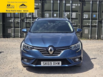 Used Renault Megane 2019 for sale - 78906636: Photo