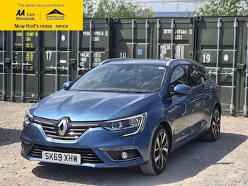 Used Renault Megane 2019 for sale - 78906636: Photo