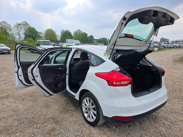 Used Ford Focus 2014 for sale - 76082168: Photo 11