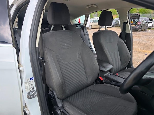 Used Ford Focus 2014 for sale - 76082168: Photo 25