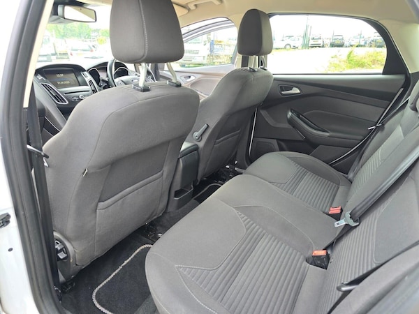 Used Ford Focus 2014 for sale - 76082168: Photo 28