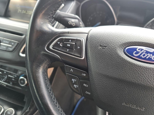 Used Ford Focus 2014 for sale - 76082168: Photo 32