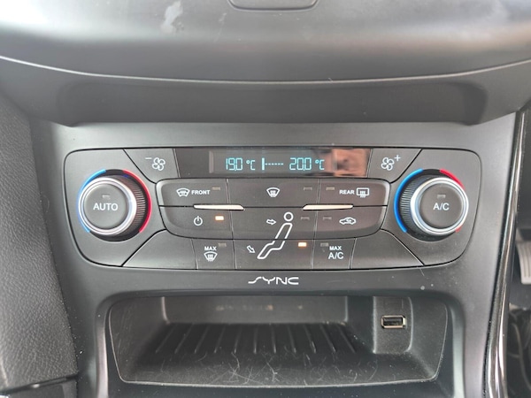 Used Ford Focus 2014 for sale - 76082168: Photo 33