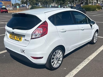 Used Ford Fiesta 2016 for sale - 75712228: Photo