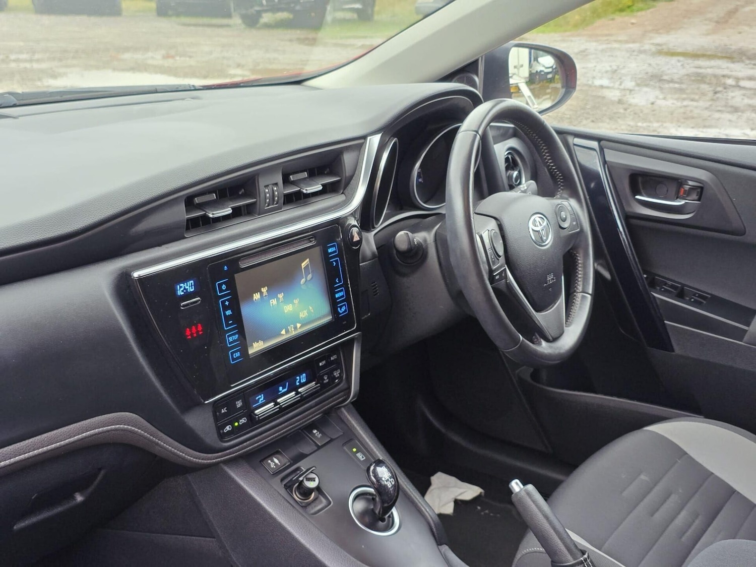 Used Toyota Auris 2015 for sale - 76555318: Photo 20