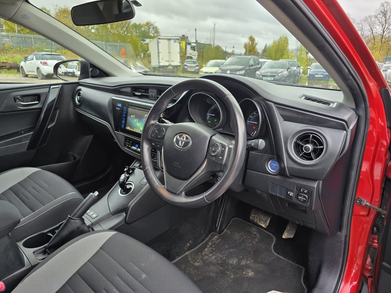 Used Toyota Auris 2015 for sale - 76555318: Photo 21