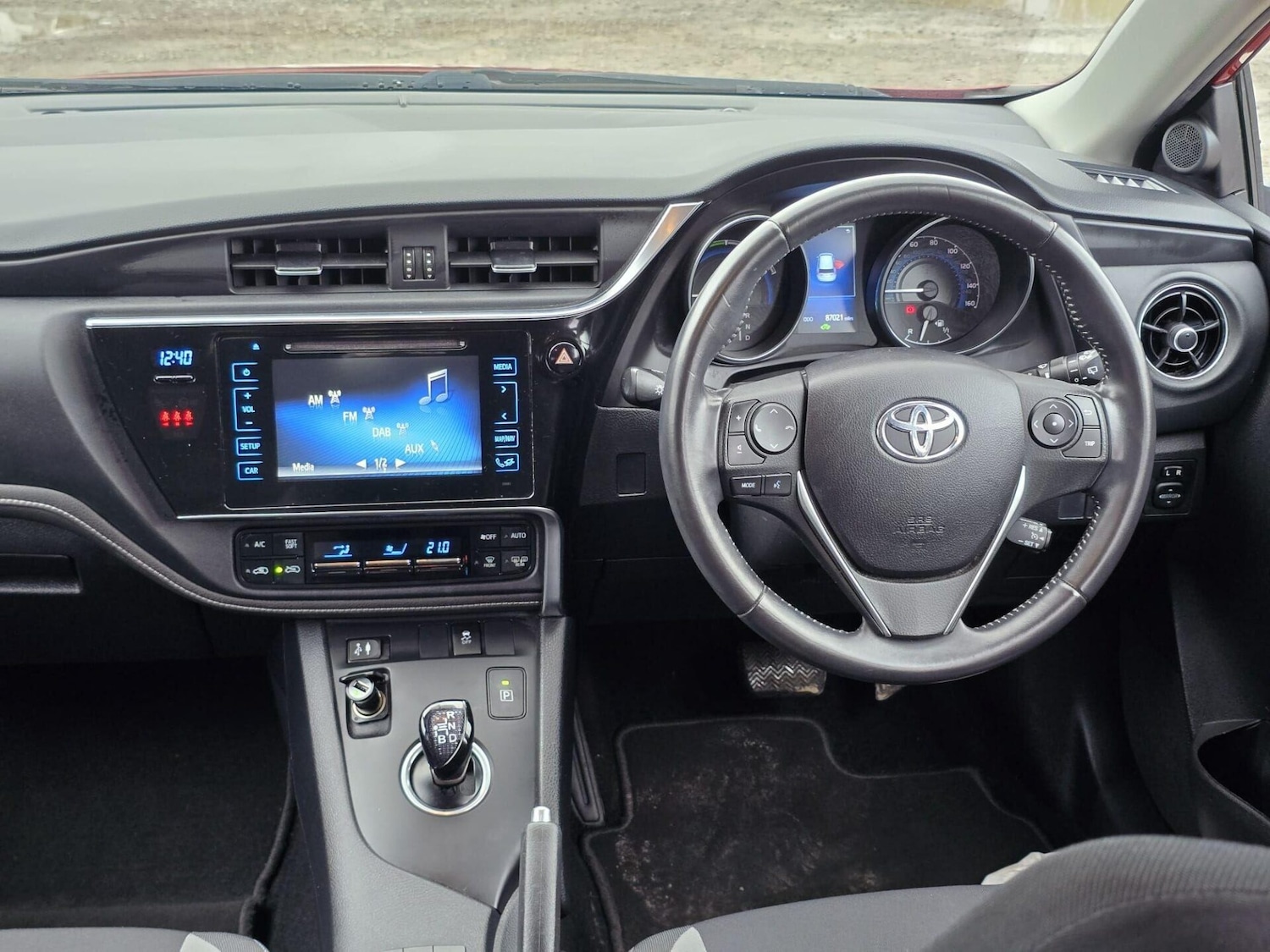 Used Toyota Auris 2015 for sale - 76555318: Photo 23