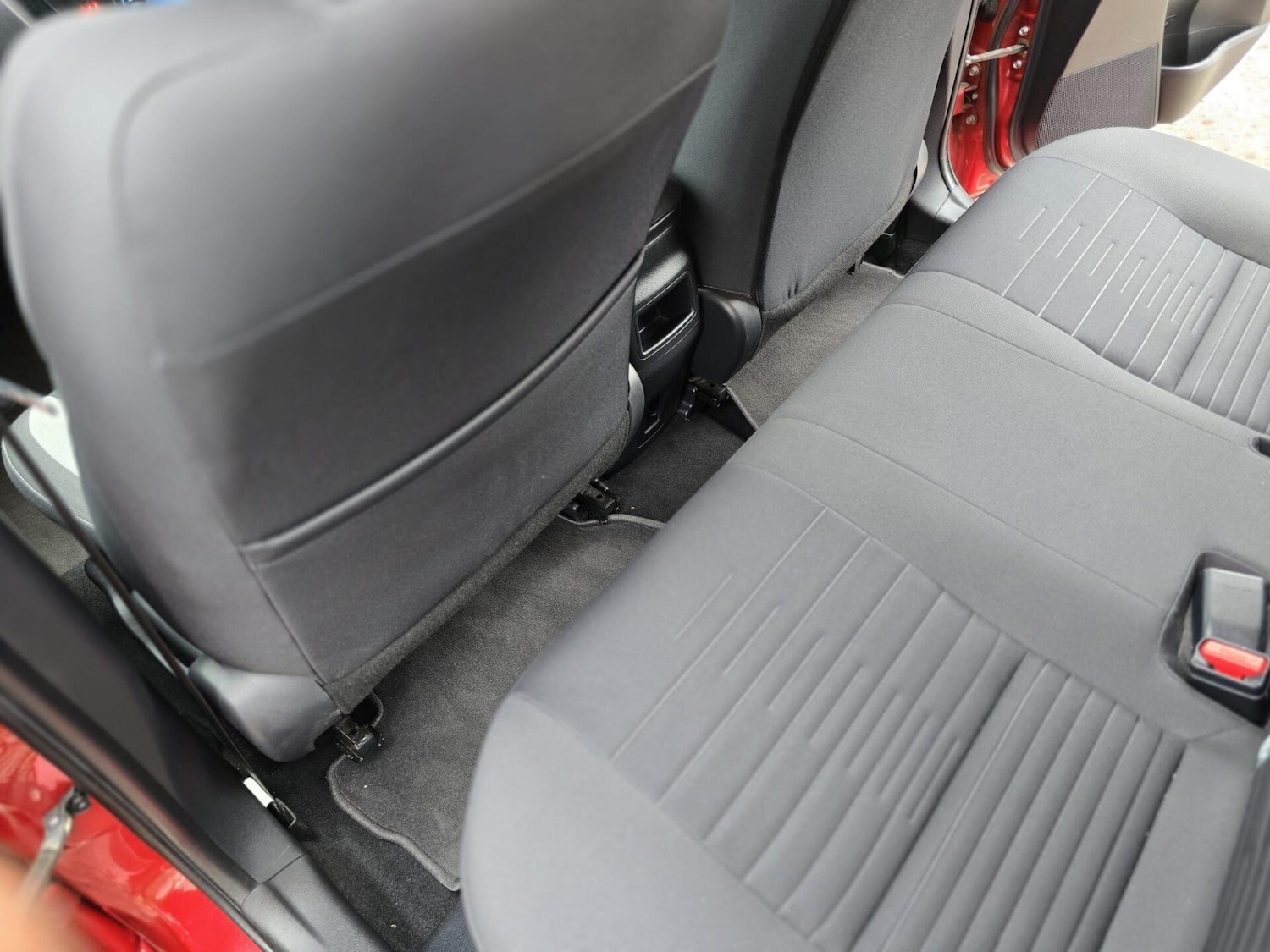 Used Toyota Auris 2015 for sale - 76555318: Photo 25